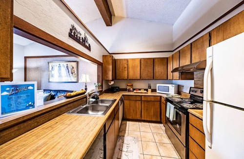 Zephyr Cove Villa | Epic Condo | Beach Access & Meadow Views | Sleeps8