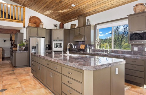 Bradley Cabin | Equestrian Ranch Retreat ~ The Lodge @ Paso del Rio Ranch near Paso Robles, CA