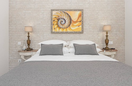 Estoril Hotel | Estoril Village Guesthouse