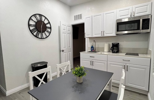 North Las Vegas Apartment | Estudio-C moderno y acogedor en North Las Vegas Privado y bien ubicado
