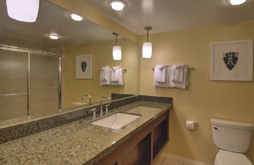 Las Vegas Strip Hotel | Excalibur Hotel & Casino - Right on the Strip! - 1 King Bed Suite - Sleeps 2