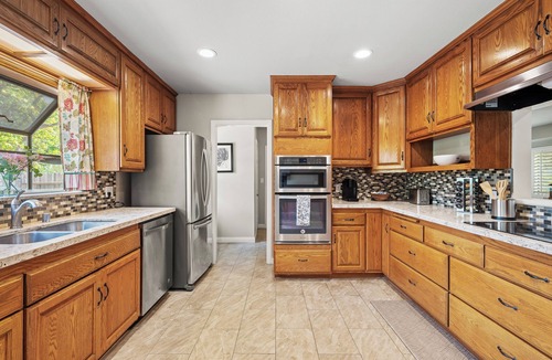 Hacienda Heights House | Excellent location/near Disney/Universal Studios/5BR/2.5BA/7BEDS/quiet/beautiful