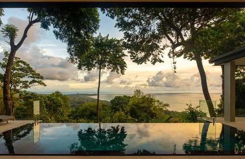 Ballena Villa | Exclusive community | Easy Access | Oceanview Pool