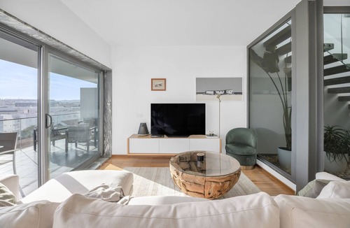 Telheiro Apartment | Exclusive Penthouse l Private roof top