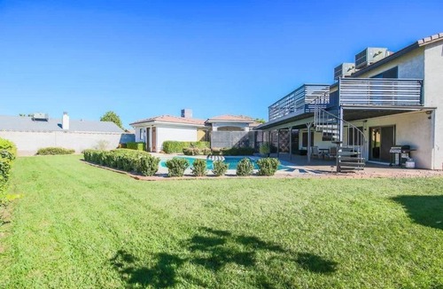 Summerlin House | Exclusive Residence Steps from the Las Vegas Strip