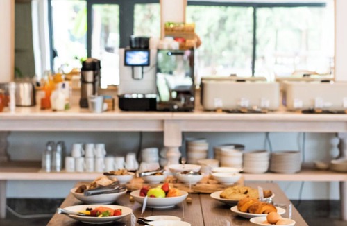 Gradil Apartment | Exclusive Spa Experience w/Multi-Sensory Steam, Fitness & Outdoor Calm