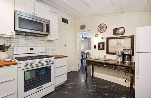 Tahquitz River Estates Bed & Breakfast | Exclusive use of the property (All 5 units)