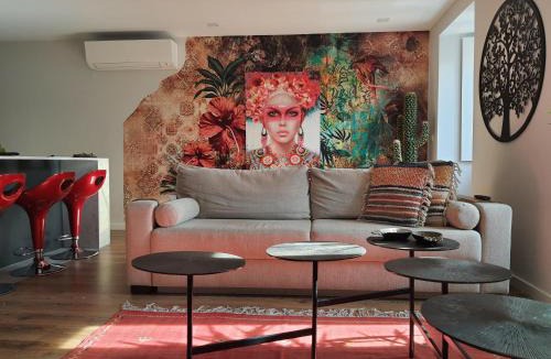 Linda-a-Velha Apartment | Exotic Fusion double Suite