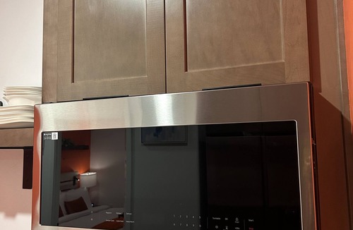 Pumpkin Center House | Exquisite Scandinavian touch private guest suite in newly built neighborhood