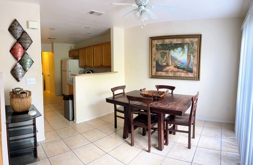 Las Vegas House | Extended Stay 3 Bedrooms Cozy Townhouse Living