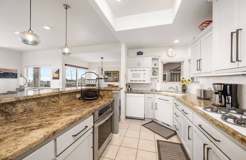 Marine Terrace House | Fabulous 3 Bed, 2.5 Bath Home with Stunning Ocean Views! Perfect Location!
