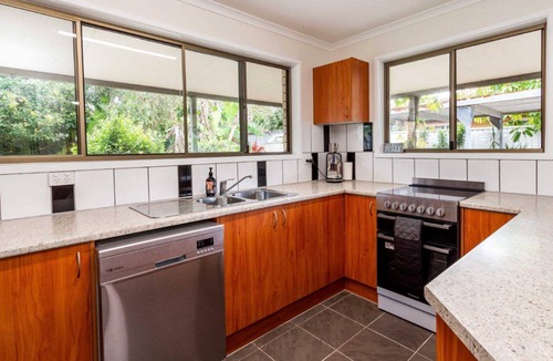 Woorim House | Fabulous Family Retreat on Bribie