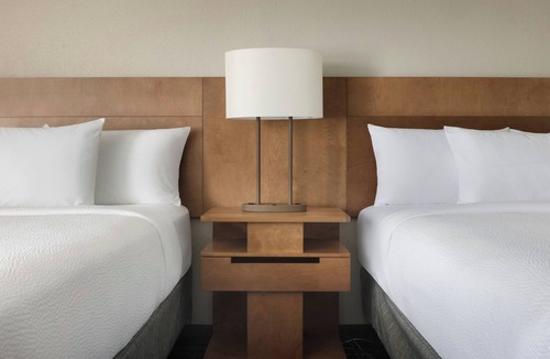 Las Vegas Hotel | Fairfield Inn Las Vegas Convention Center