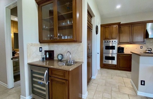 Rancho Mirage Villa | Fairway View Estate | Luxe Private Resort with Scenic Fairway Views – managed by Greenday