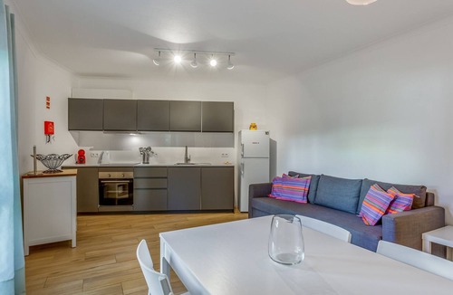 Aldeia das Acoteias Apartment | Falésia Modern Flat W/Balcony & Pool by LovelyStay