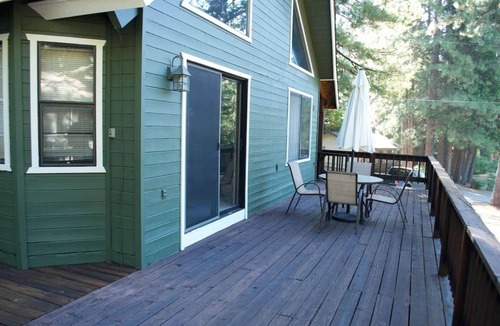 Glencoe House | Family Cabin Near Murphys | Lake, Hiking & Stargazing