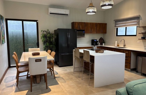 Potrero House | Family Beach House | Walk to Beach| Private Pool