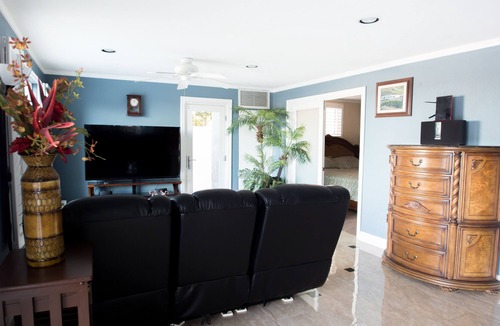 Allied Gardens House | Family Friendly, Located in the middle of it all.
