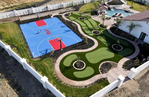 Tracy House | Family-Friendly Vacation Home with Pool, Sports Courts & Event Space near Tracy Sky-Dive Center – Tracy, California