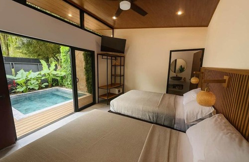 Cocles House | Family Jungle Villa · Private Pool · Playa Cocles
