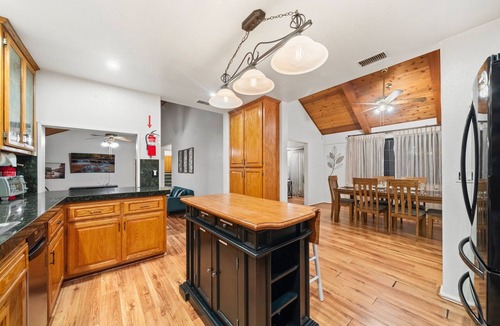 Idyllwild House | Family Retreat: Near Town, Hot Tub, AC,