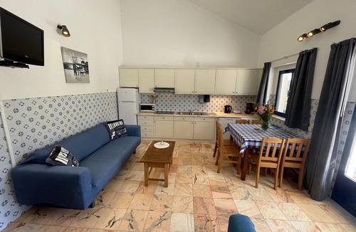 Montemor-o-Novo House | Farmhouse in Montemor-o-Novo with Swimming Pool