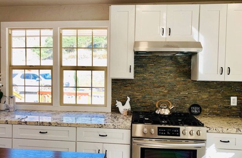 Lompoc House | Farmstay in Peaceful Canyon