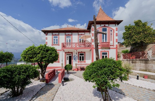 Sao Martinho de Mouros Villa | Feel Discovery Villa Aura Douro Valley