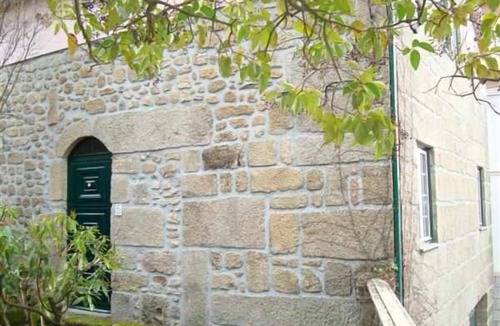 Gouveia Apartment | FEITOR'S HOUSE - 6 PAX