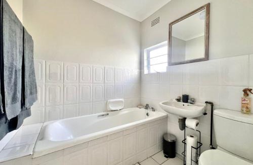 Marina Martinique Apartment | Fijnbosch Villa at Claptons