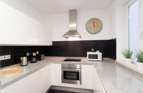 Alfama Apartment | FLH Graça Spacious Flat