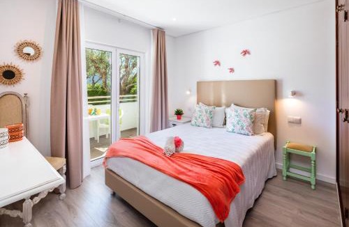 Pata de Baixo Apartment | Flor da Laranja, Albufeira by AlgarveBlossom