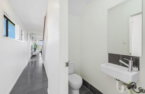 Coomera House | Forest castle in a quiet single-story house in Coomera