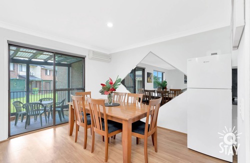 Nerang Villa | ♦️ Fountain View 3 Bedroom Villa — Q Stay