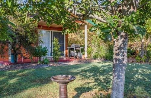 Amamoor Cottage | Frangipani Cottage/Amamoor Homestead.