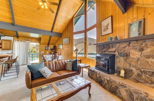 Frazier Park Cabin | Frazier Park Cabin w/Ping-Pong Table, Near Trails