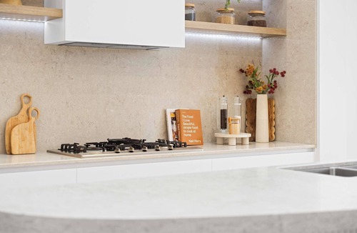Banksia Beach House | Freshwater Retreat - Banksia Beach Luxe Living