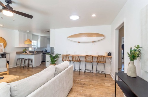 Corridor House | Fun-filled Casita w/Incredible Outdoor Living