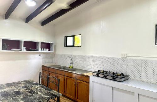Northern Division Apartment | Furnished Modern Farm Flat Tuvurara Savusavu Jasmeeruls Bayt