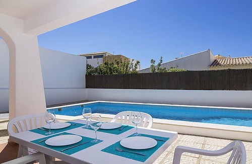 Castelo House | Galé 600m from the beach by Interhome