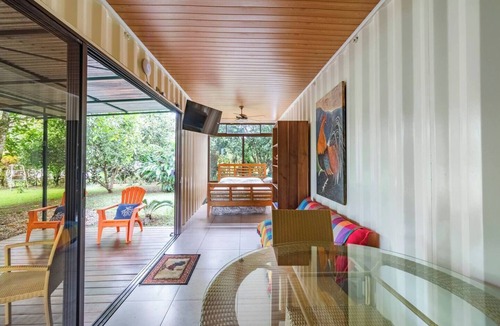 Palma Cabin | Gallo Pinto ~ Beachfront Compact unit