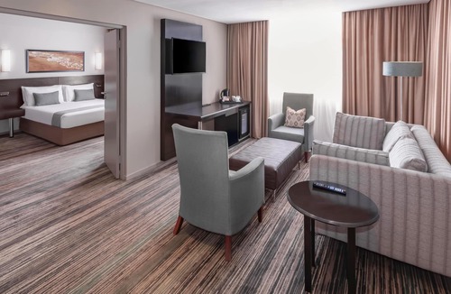 Humewood Hotel | Garden Court Kings Beach