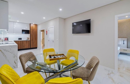 Setubal Apartment | Garrett Elegance, By Home Match