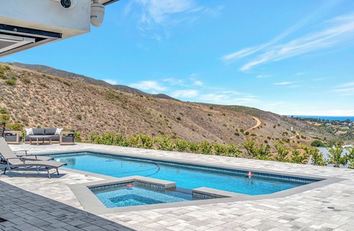 Western Malibu House | Gated Horizon Hills House with Pool & Jacuzzi
