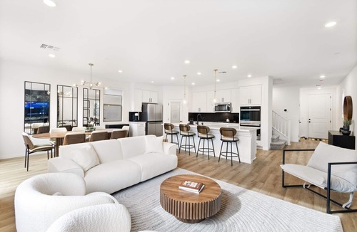 Las Vegas House | Gated,new 5bed home in Vegas Summerlin (Red Rock Casino area),w/Hot Tub,BBQ,etc