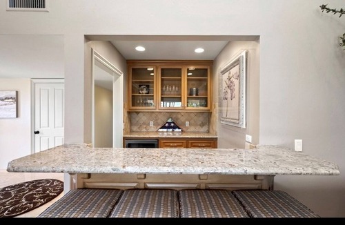 Rancho Mirage Villa | Gem of the Desert! Stunning Sunrise Country Club Condo in Rancho Mirage.