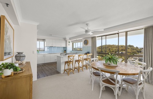 Burleigh Heads Apartment | Gemini Court Holiday Apartments