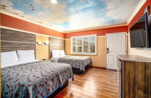 Inglewood Hotel | Geneva Motel