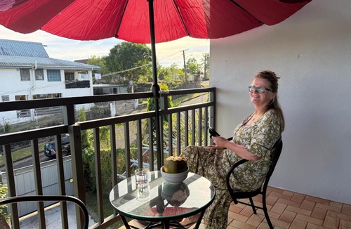 Lautoka Bed & Breakfast | George Of Free Breakfast Double Room with Seaview Balcony Near the Lautoka Wharf