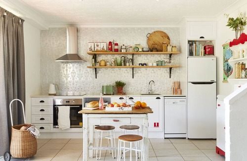 Southport Apartment | Get Sandy - 5/34 Lawson St